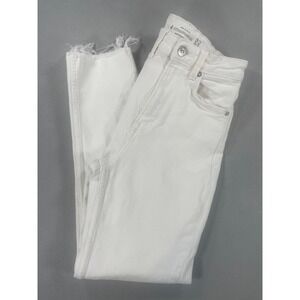 Stradivarius Sz 00 Slim Fit White High Waisted Raw Hem Jeans‎